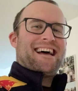 Rossouw(Grace Chettuthadathunkal)UK